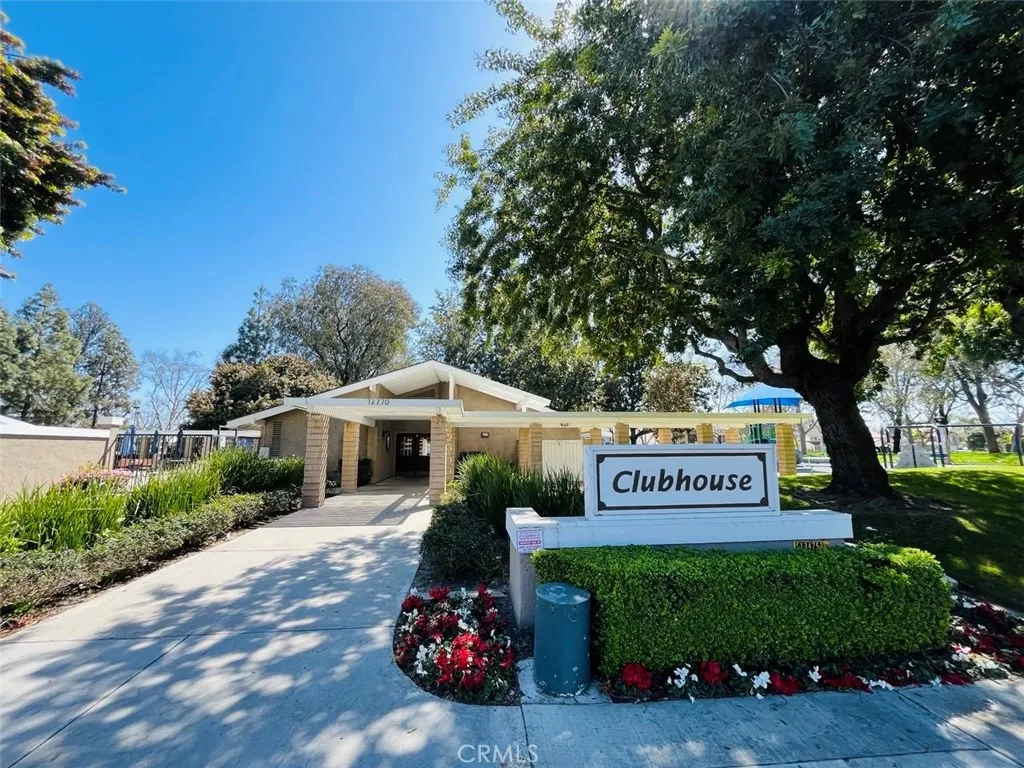 12711 Castleford, Cerritos, California 90703 home-pic-25
