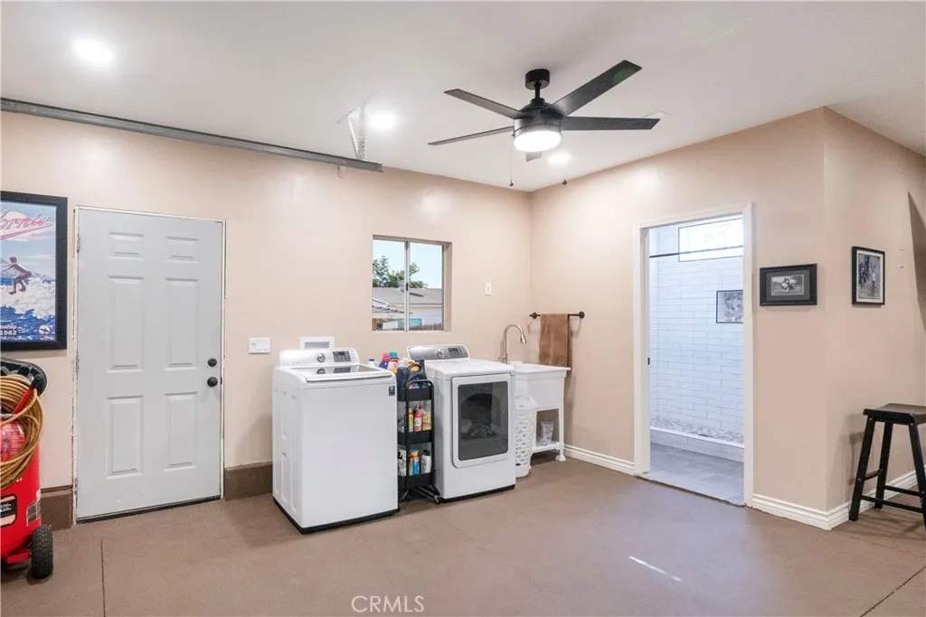 11665 Valverda, Riverside, California 92505 home-pic-36