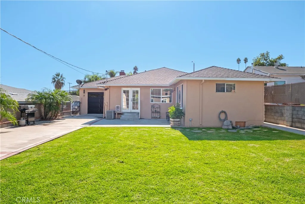 11665 Valverda, Riverside, California 92505 home-pic-43