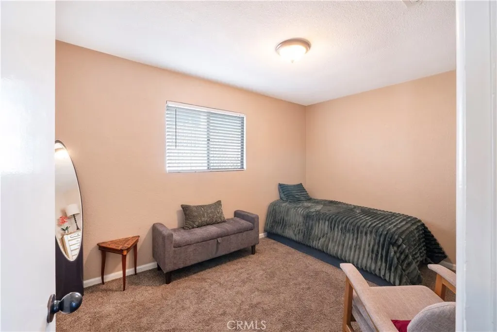 11665 Valverda, Riverside, California 92505 home-pic-18