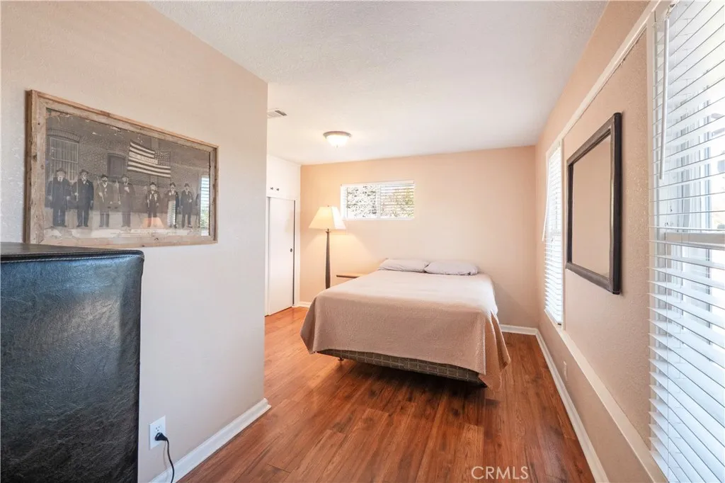 11665 Valverda, Riverside, California 92505 home-pic-11