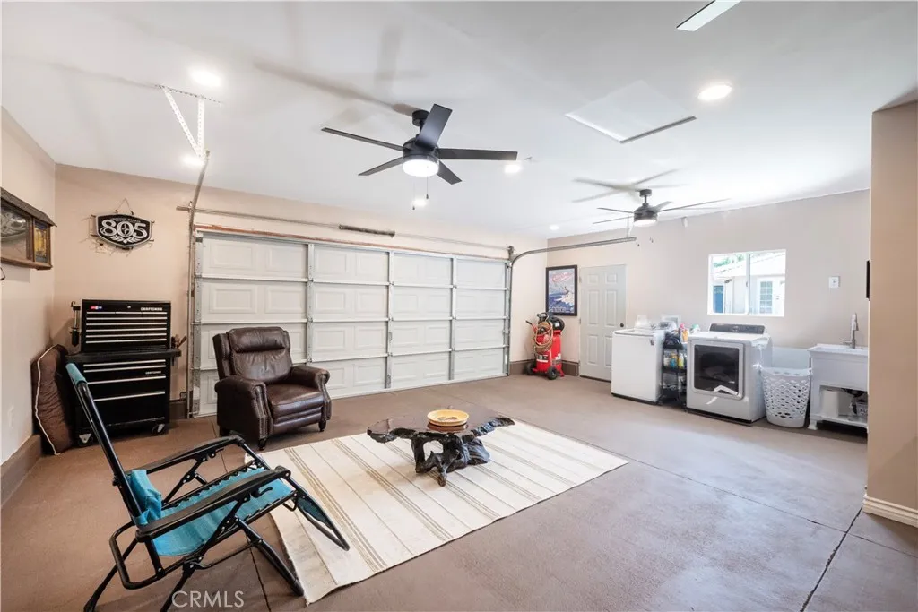 11665 Valverda, Riverside, California 92505 home-pic-40