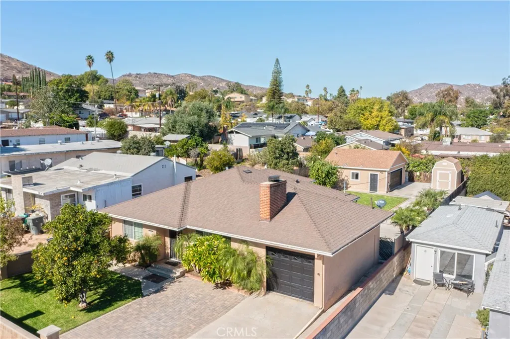 11665 Valverda, Riverside, California 92505 home-pic-49