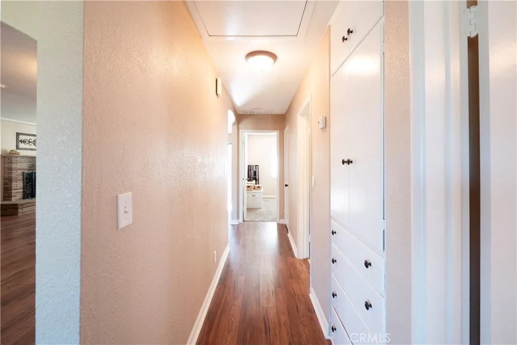 11665 Valverda, Riverside, California 92505 home-pic-17