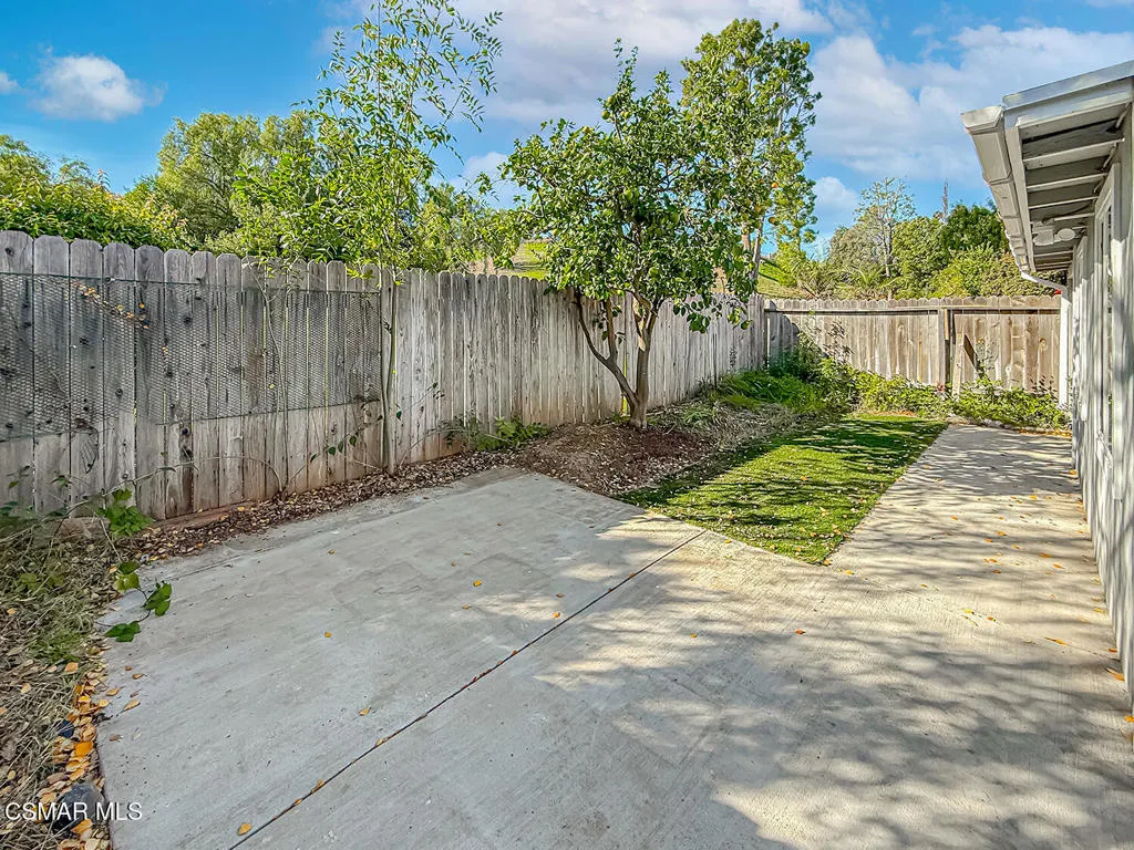 2098 Covington Avenue, Simi Valley, California 93065 home-pic-42
