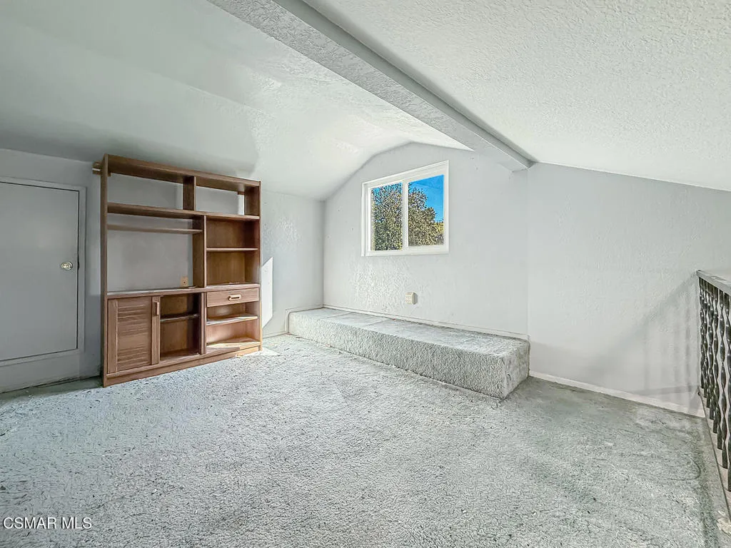 2098 Covington Avenue, Simi Valley, California 93065 home-pic-34