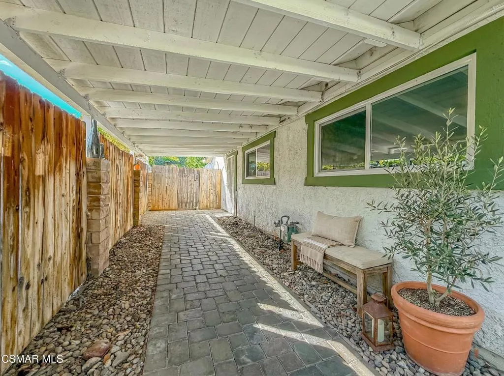 2098 Covington Avenue, Simi Valley, California 93065 home-pic-61