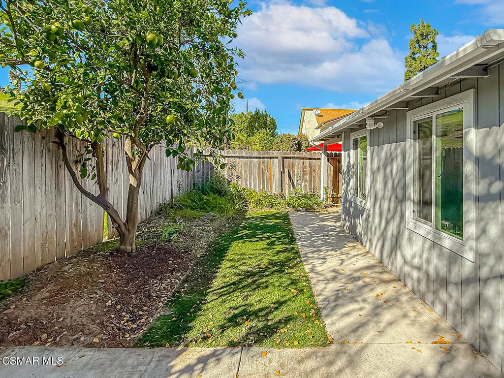 2098 Covington Avenue, Simi Valley, California 93065 home-pic-45
