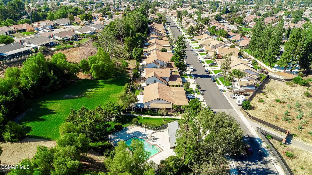 2098 Covington Avenue, Simi Valley, California 93065 home-pic-55
