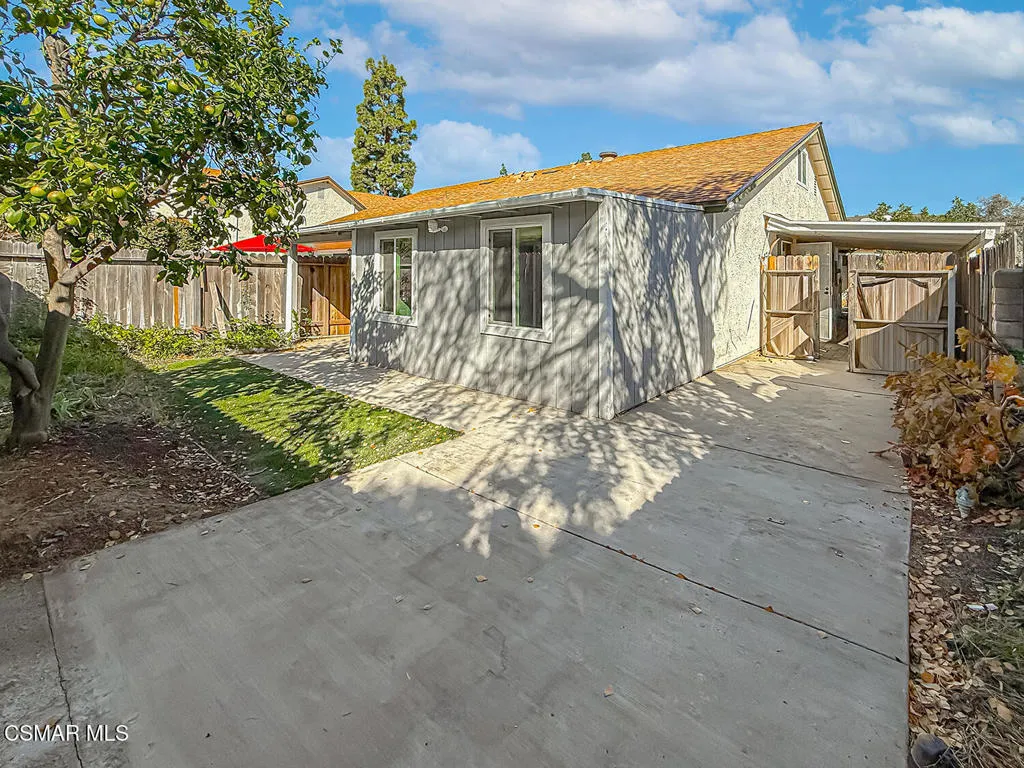 2098 Covington Avenue, Simi Valley, California 93065 home-pic-44