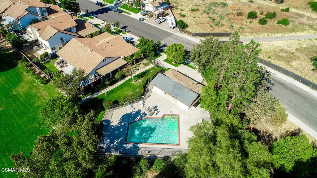 2098 Covington Avenue, Simi Valley, California 93065 home-pic-54