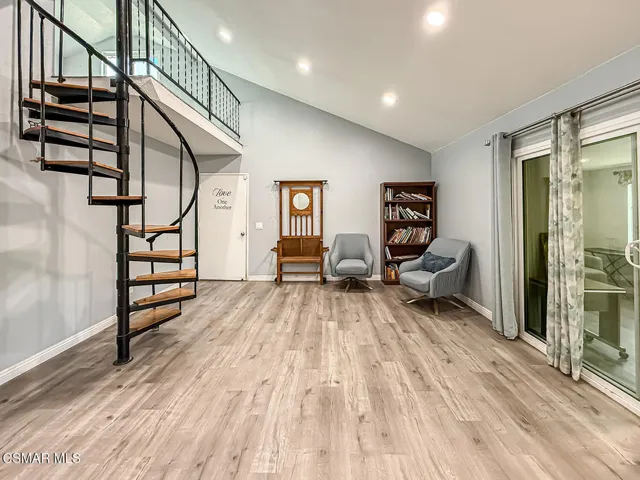 bLiving Dining and Kitchen2