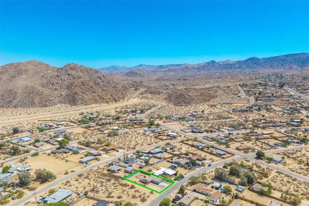 61945 Grand View Circle, Joshua Tree, California 92252 home-pic-34