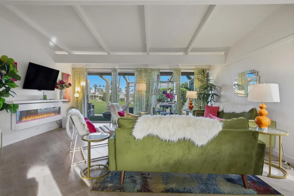 46177 California 74 11, Palm Desert, California 92260 home-pic-17