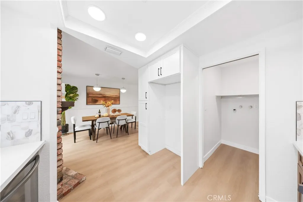 409 W Mountain View 6, La Habra, California 90631 home-pic-12