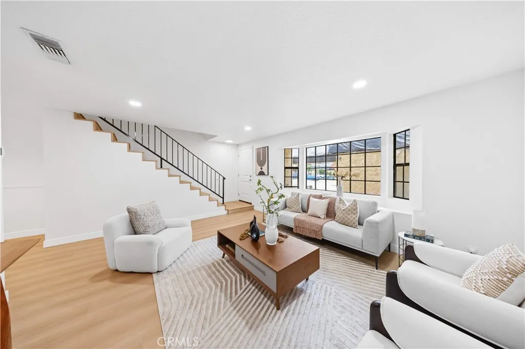 409 W Mountain View 6, La Habra, California 90631 home-pic-6