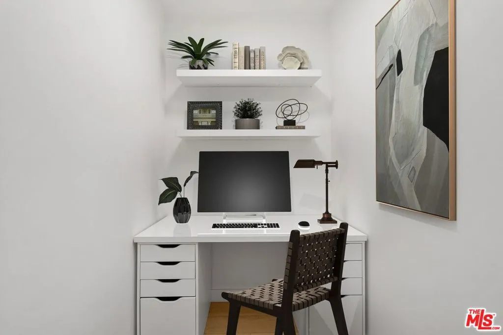 400 S Broadway 1021, Los Angeles, California 90013 home-pic-3