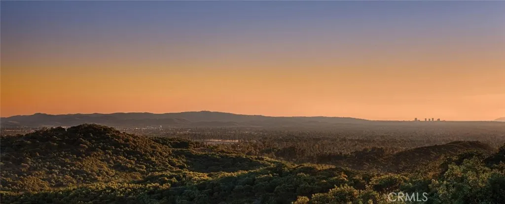 552 Peninsula, Irvine, California 92602 home-pic-5