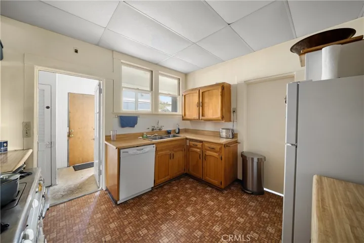 1346 Morro, San Luis Obispo, California 93401