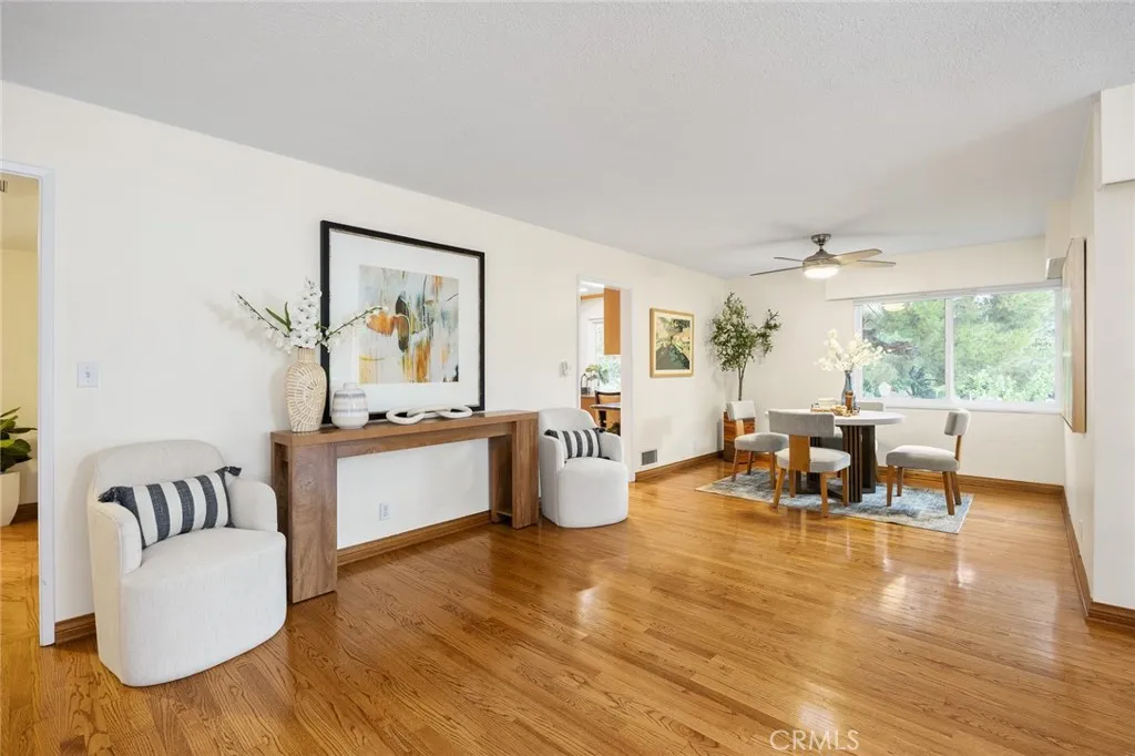 924 S Orange Grove D, Pasadena, California 91105 home-pic-8