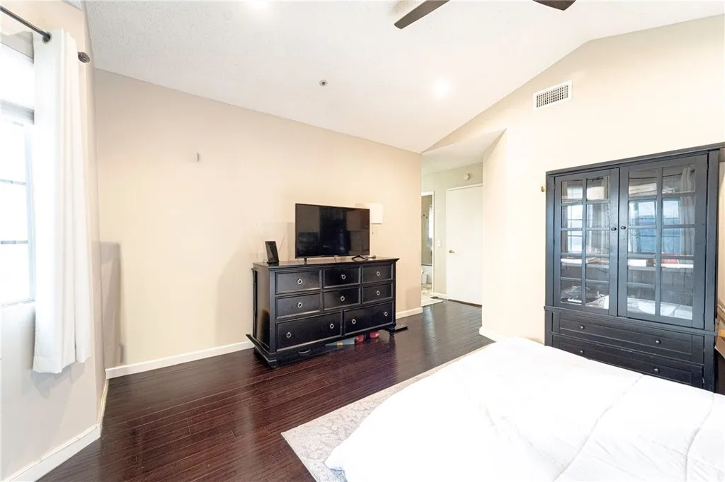 13584 Sutter Court, Fontana, California 92336 home-pic-27