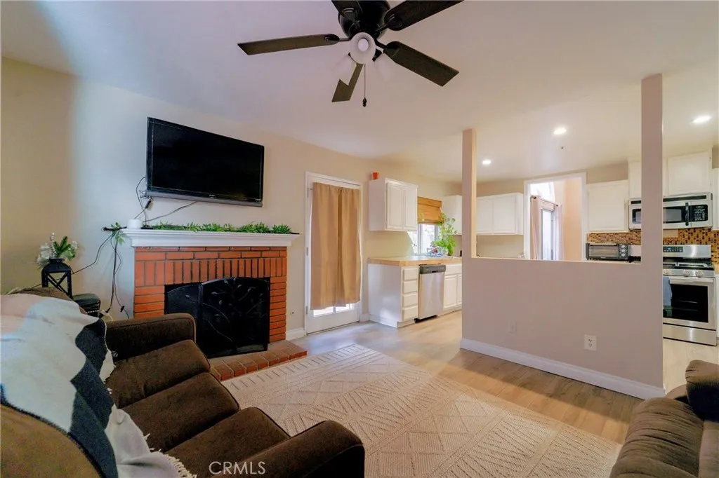 13584 Sutter Court, Fontana, California 92336 home-pic-23
