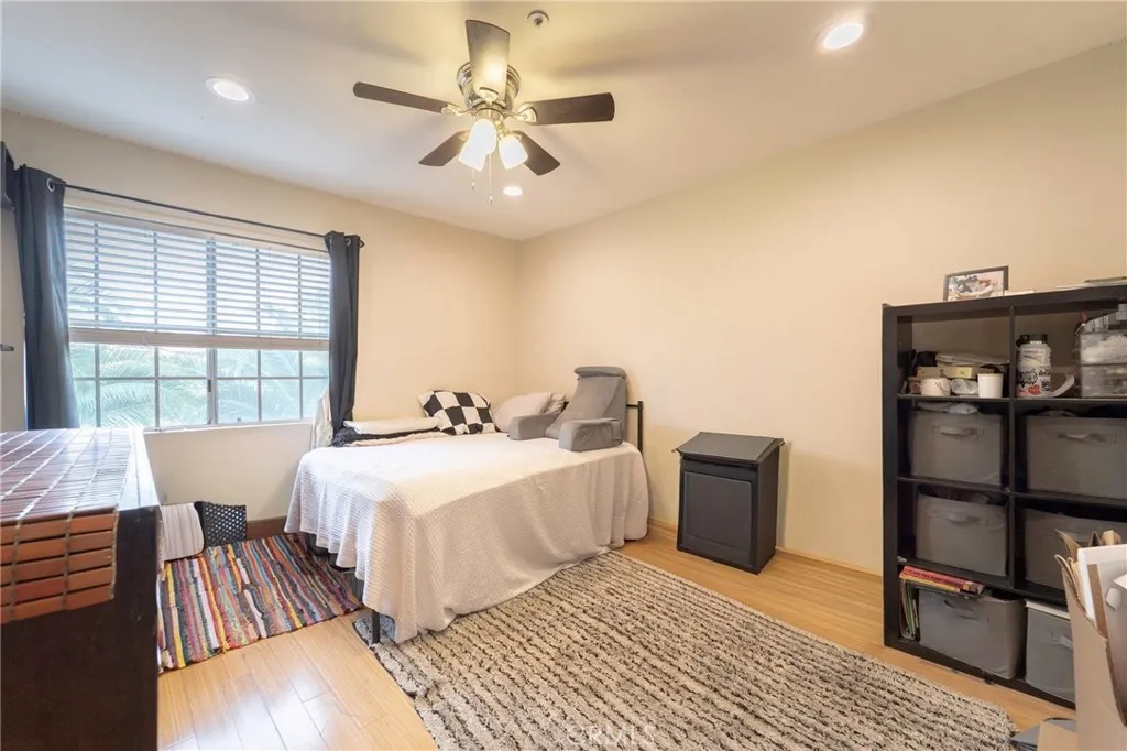 13584 Sutter Court, Fontana, California 92336 home-pic-33