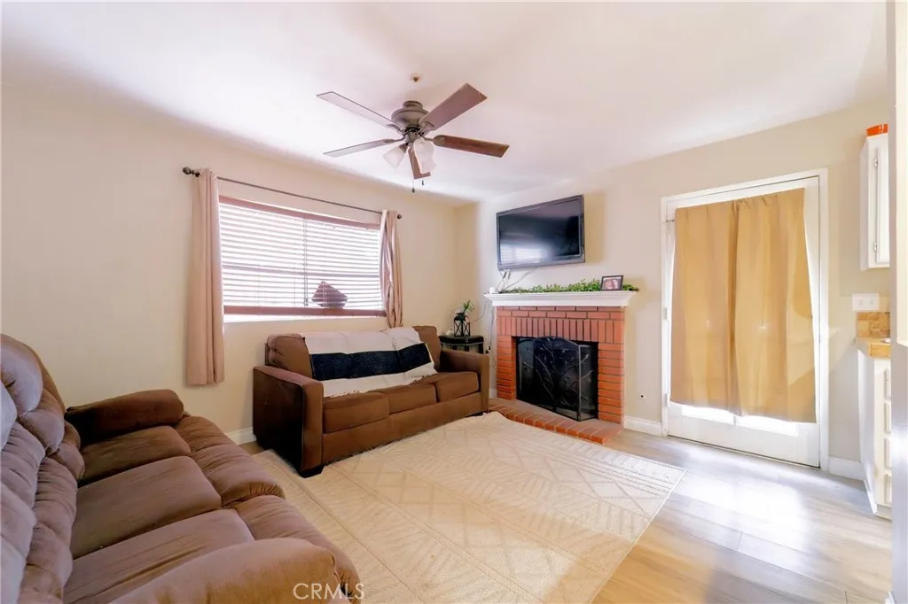 13584 Sutter Court, Fontana, California 92336 home-pic-22