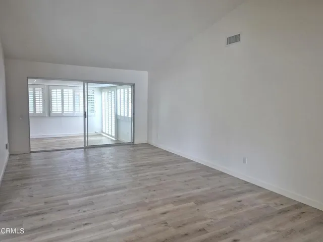 25331 Village 25 (5)