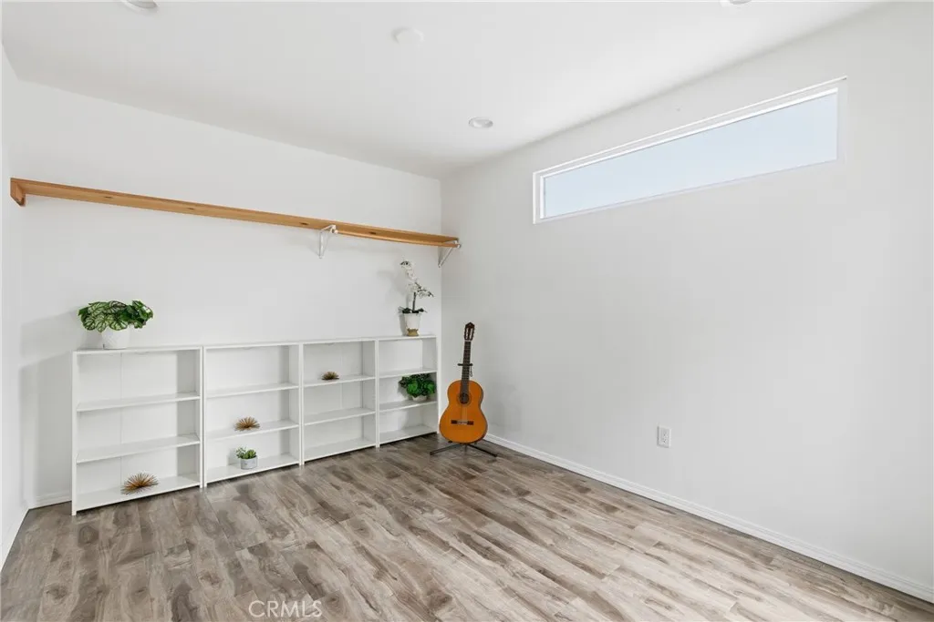 1215 Stanley, Glendale, California 91206 home-pic-12