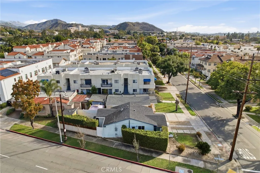 1215 Stanley, Glendale, California 91206 home-pic-27