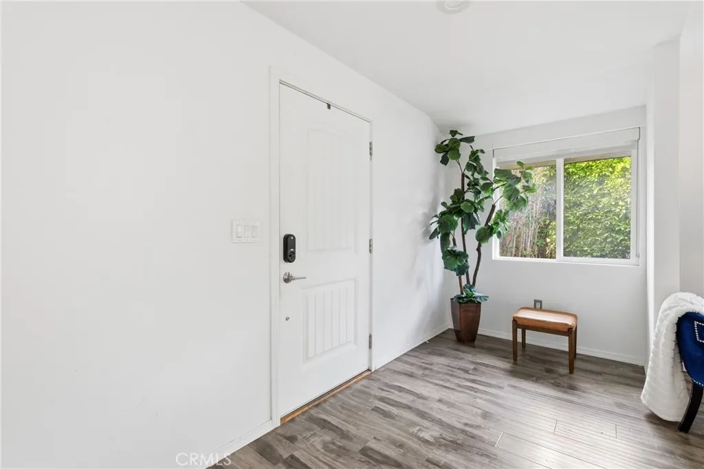 1215 Stanley, Glendale, California 91206 home-pic-11