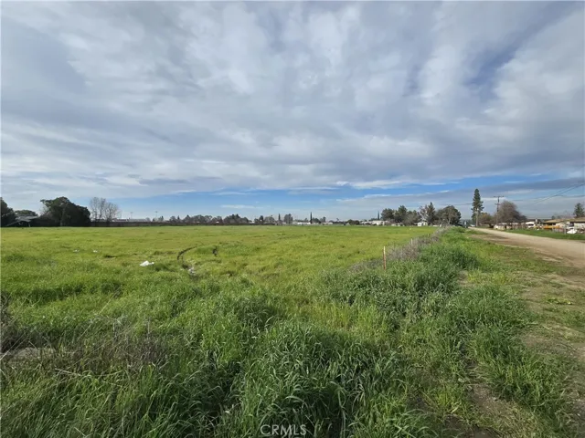 2299 E Childs, Merced, California 95341