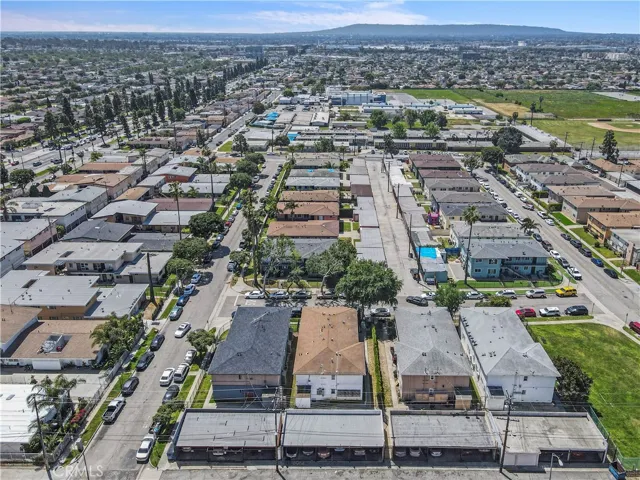 3205 Bartdon, Inglewood, California 90303
