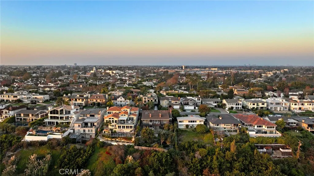 521 Kings Road, Newport Beach, California 92663 home-pic-43