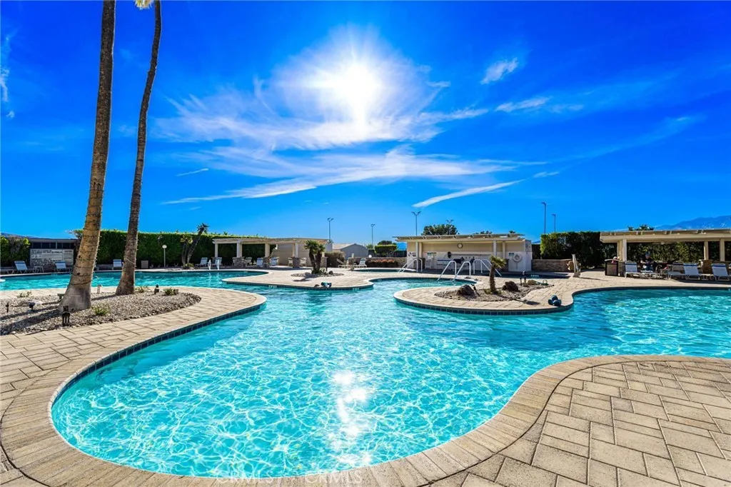 64991 Barnes Court, Desert Hot Springs, California 92240 home-pic-49