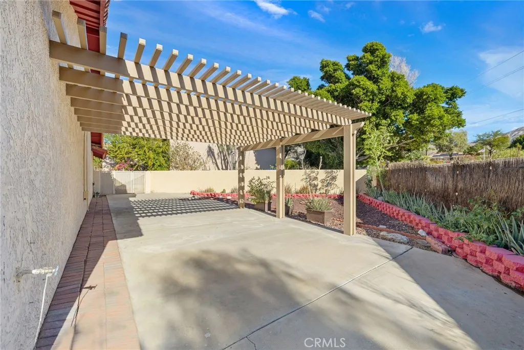 64991 Barnes Court, Desert Hot Springs, California 92240 home-pic-38