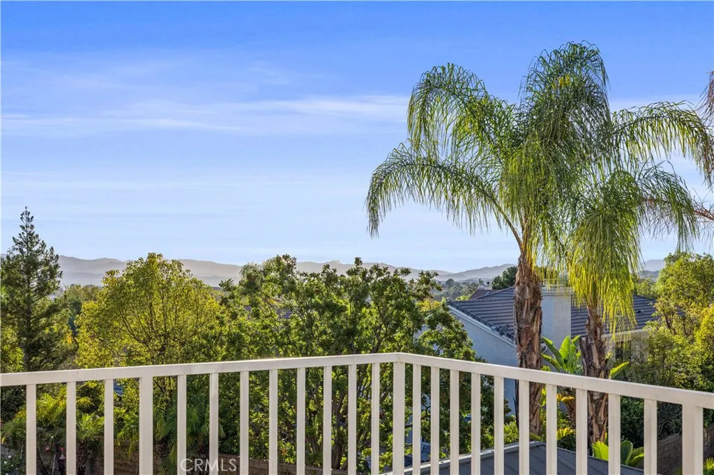 28251 Infinity, Saugus, California 91390 home-pic-29