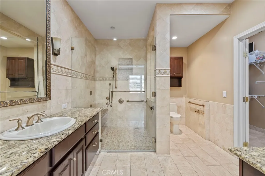 28251 Infinity, Saugus, California 91390 home-pic-38