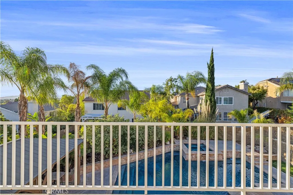 28251 Infinity, Saugus, California 91390 home-pic-30