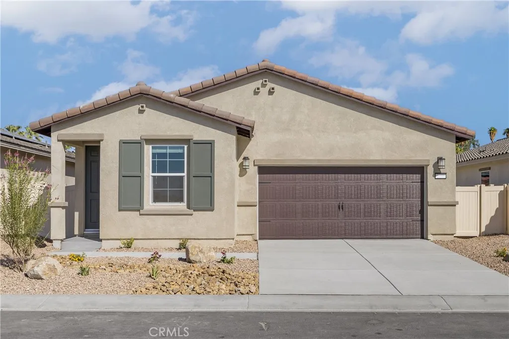 42494 Aruba Court, Indio, California 92201 home-pic-1