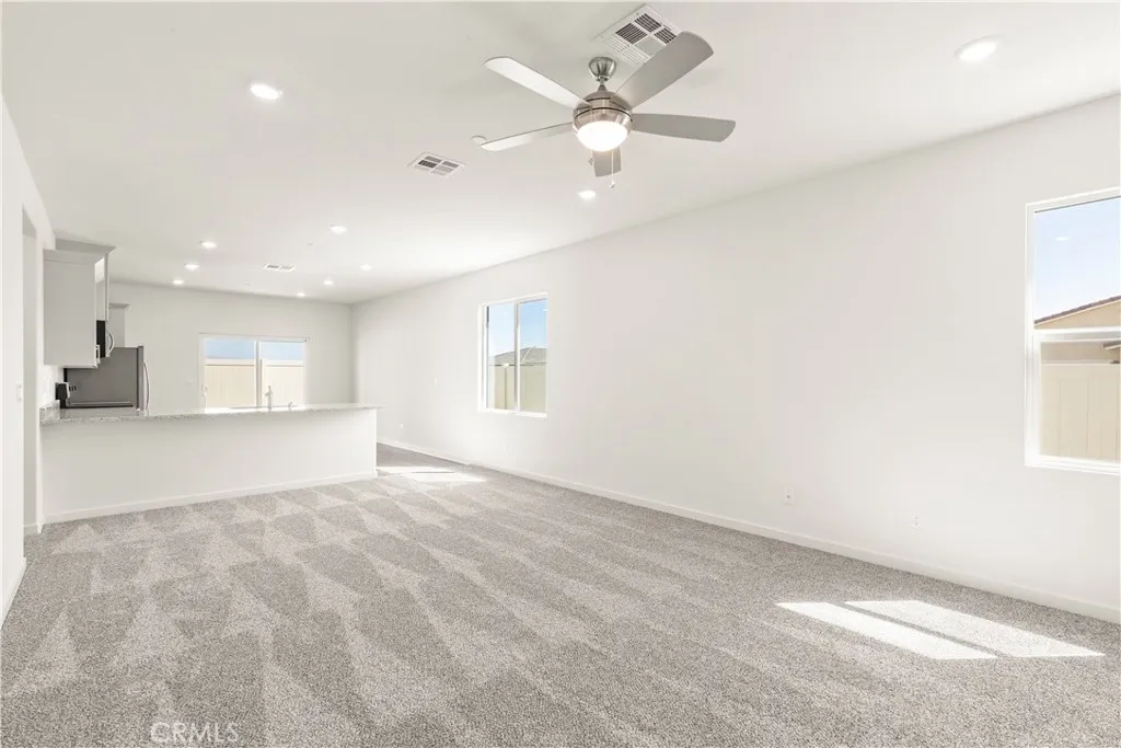 42494 Aruba Court, Indio, California 92201 home-pic-9