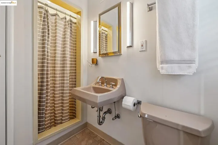 256 Cambridge Ave, Kensington, California 94708