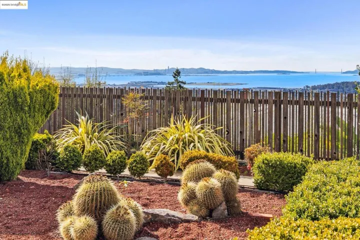 256 Cambridge Ave, Kensington, California 94708
