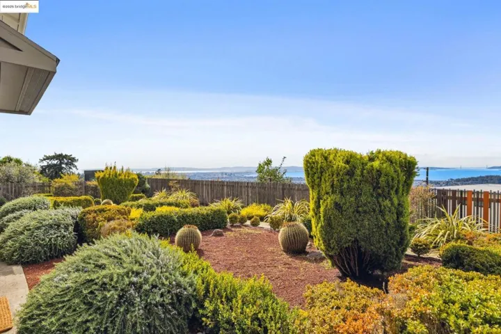 256 Cambridge Ave, Kensington, California 94708