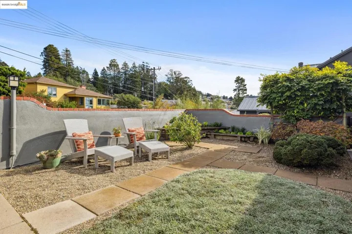 256 Cambridge Ave, Kensington, California 94708