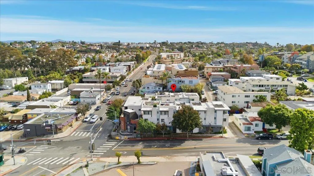 4177 Voltaire, San Diego, California 92107 home-pic-33