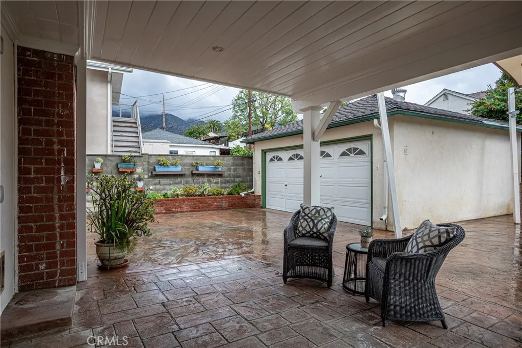 842 Cornell, Burbank, California 91504 home-pic-48