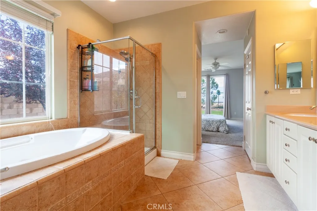 1659 Date Palm, Palmdale, California 93551 home-pic-5