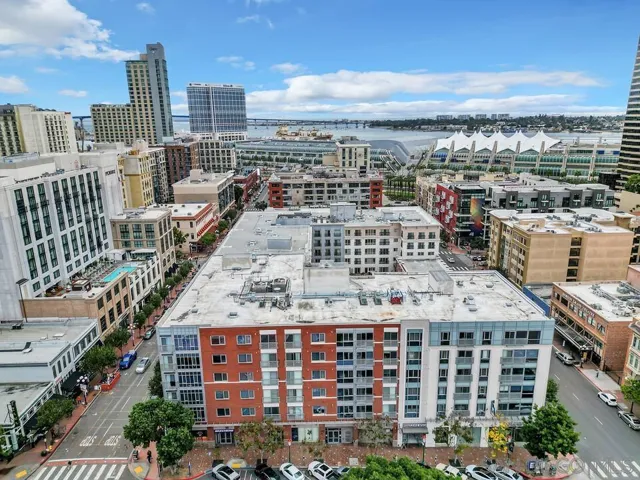 445 Island 714, San Diego, California 92101
